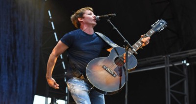 مرض المغني جيمس بلانت