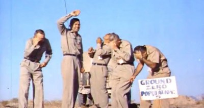 تفجير قنبلة نووية أعلي خمسة ظباط