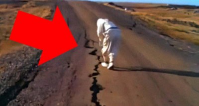 إنفجار نووي يرفع جزيرة لأعلي