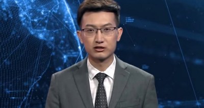 المذيع الألي