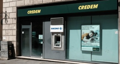 بنك يمنحك قرض مقابل أقراص من الجبن