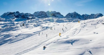 يلقي مصرعه بسبب سرقته 