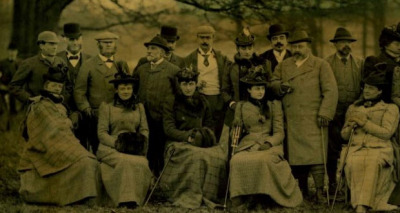 شبكة مراسلين عائلة روتشيلد