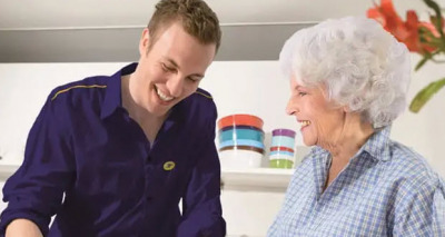 عمل إضافي لسعاة البريد في فرنسا