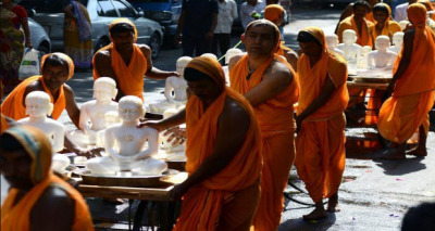 رهبان الديجامبارا