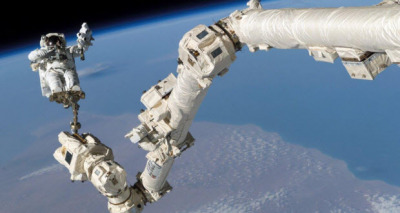 التخلص من الجثث في الفضاء