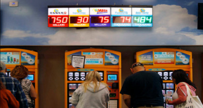 إصطدام يربح الجائزة الكبري