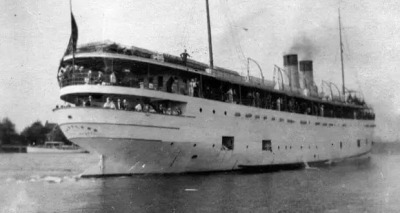 غرق الباخرة إيستلاند