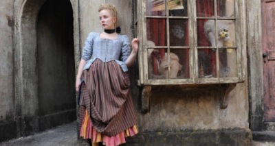 إرسال النساء إلي المستعمرات الفرنسية