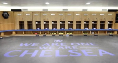 غرفة ملابس الفريق الضيف بملعب تشيلسي