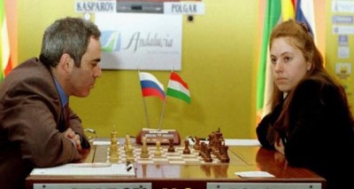 كاسباروف في مواجهة جوديت بولجار