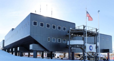 محطة أموندسين و فيلم The Thing