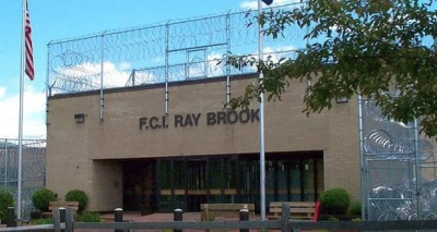 قرية أولمبية تتحول إلي سجن