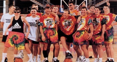 فريق غنائي ينقذ منتخب ليتوانيا في كرة السلة