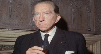 يخل الملياردير جون بول جيتي