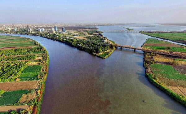 التقاء نهر النيل الأزرق مع الابيض فى الخرطوم