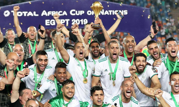 منتخب الجزائر الفائز ببطولة أفريقيا عام  2021