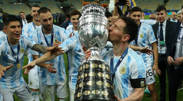 الأرجنتين أكثر المنتخبات مشاركة مع الأوروجواى فوزا ببطولة كوبا أمريكا