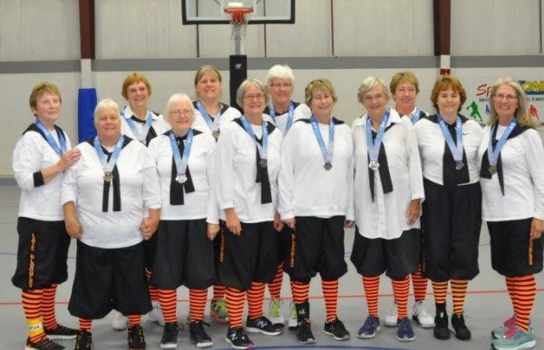 فريق كرة السلة للجدات