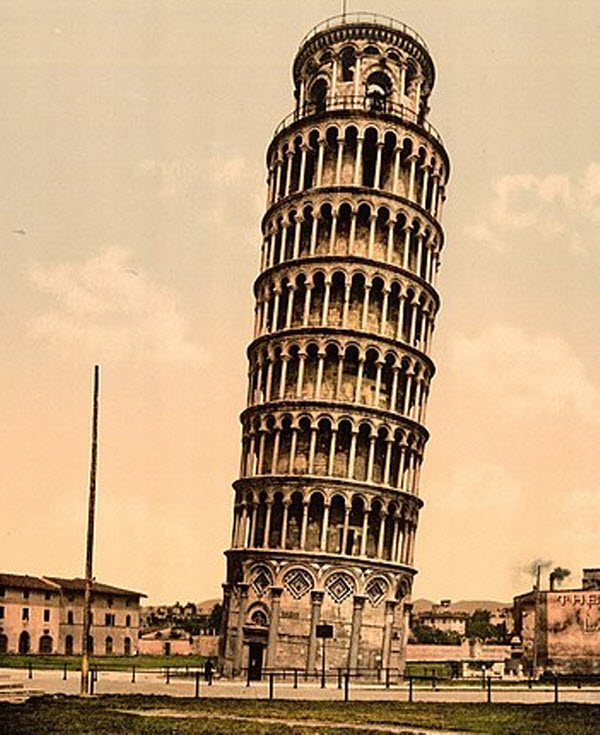 صورة لبرج بيزا المائل عام 1890