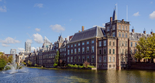 مبنى البرلمان فى هولندا