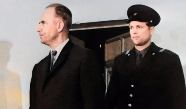 أوليج بينكوفسكي الجاسوس الذي أنقذ العالم من محرقة أزمة الصواريخ الكوبية