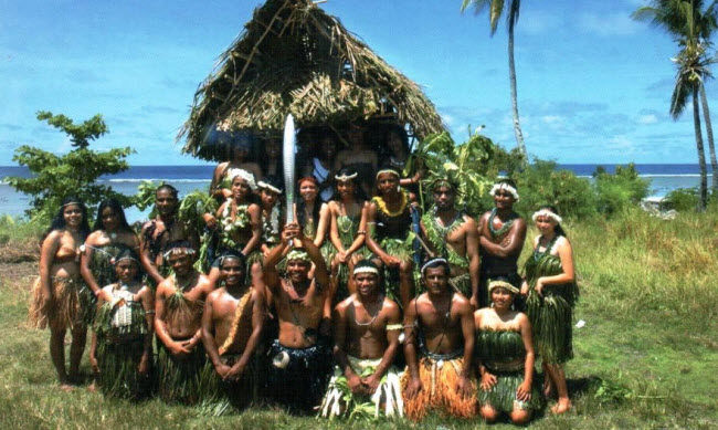 حرب ناورو .. قصة حرب أهلية إندلعت بسبب خلاف علي مائدة الطعام