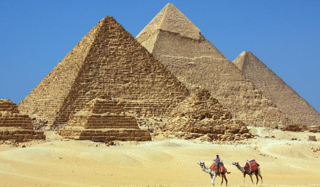 أهرامات الجيزة