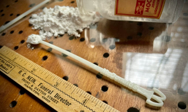 هل قامت ماكدونالدز بتغيير ملاعقها بعد قيام مدمني المخدرات بإستخدامها للتعاطي ؟