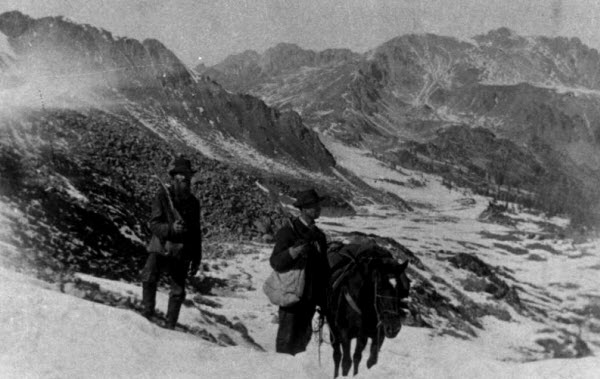 تاريخ جبال روكي