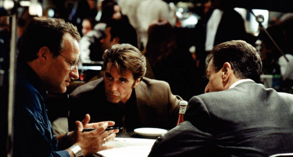 لماذا كان مشهد المائدة التي جمعت بين آل باتشينو و روبرت دي نيرو في فيلم حرارة Heat هو الأكثر تميزا في تاريخ السينما