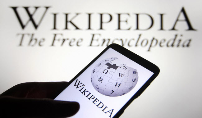 ما هي موسوعة ويكيبيديا ؟ ما تاريخ موسوعة ويكيبيديا