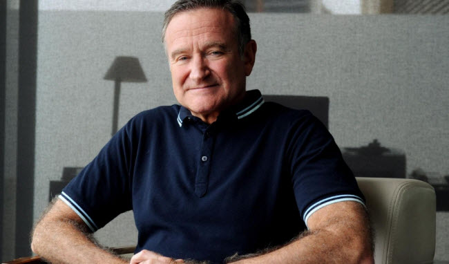 كيف توفي الفنان روبين ويليامز و ما هي الأسباب التي دفعته إلي الإنتحار ؟