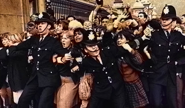 50 قصة مثيرة عن حالات الهيستيريا الجماعية التي تحدت العلماء